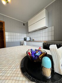 60 м², 1-комнатная квартира 1 700 ₽ в сутки - изображение 55