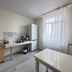 Квартира 82 м², 2-комнатная - изображение 2