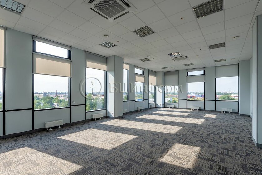 76,8 м², офис 100 992 ₽ в месяц - изображение 50