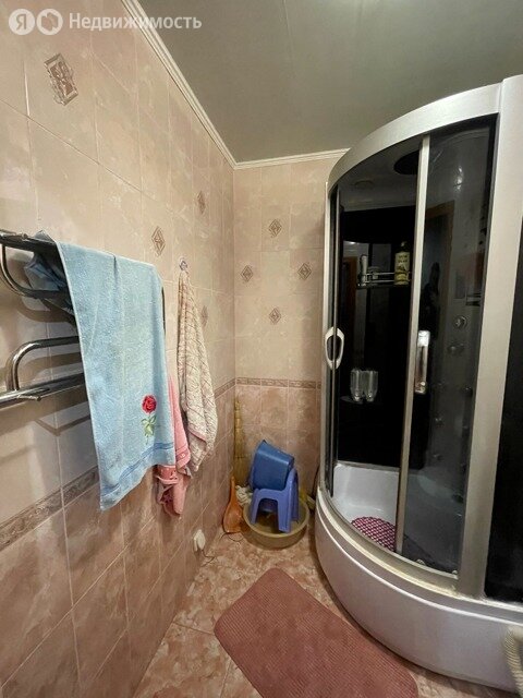 Купить 2-комнатную квартиру 44 м² без посредников по адресу Великие ...