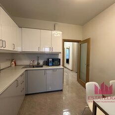 Квартира 65 м², 2-комнатная - изображение 2