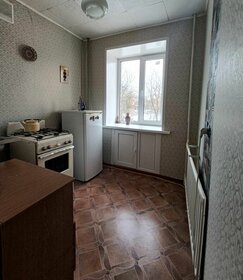 Купить трехкомнатную квартиру в ЖК «Европа Сити» в Санкт-Петербурге и ЛО - изображение 50