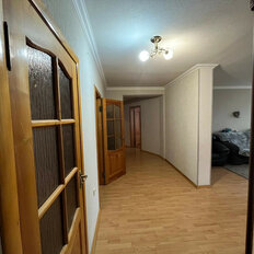 Квартира 131 м², 4-комнатная - изображение 1