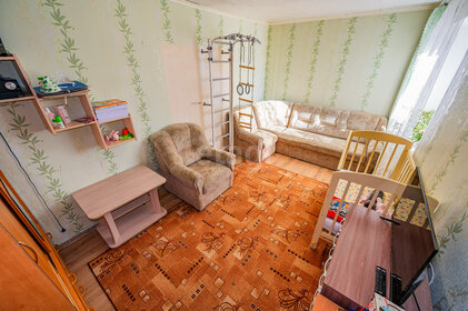Купить 4-комнатную квартиру в Санкт-Петербурге и ЛО - изображение 37