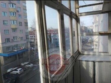 Купить двухкомнатную квартиру с большой кухней и в новостройке в Москве и МО - изображение 31