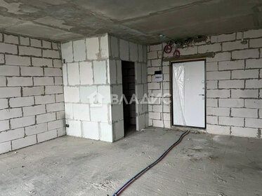 Купить квартиру в новостройке и без отделки или требует ремонта в Тюмени - изображение 2