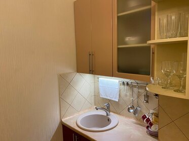 64 м², 2-комнатная квартира 3 500 ₽ в сутки - изображение 19