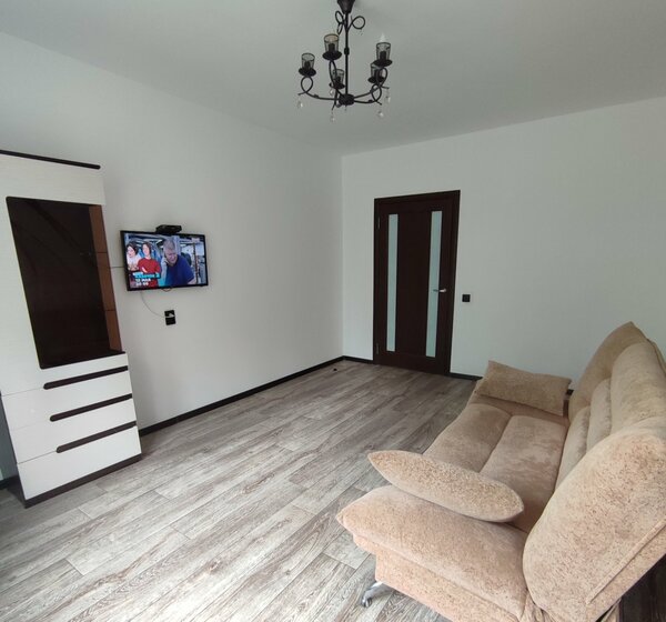 53 м², 2-комнатная квартира 2 600 ₽ в сутки - изображение 59