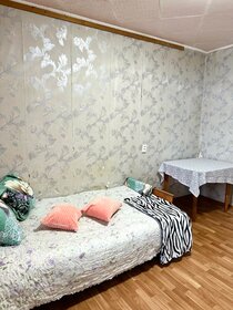 67 м², 3-комнатная квартира 2 500 ₽ в сутки - изображение 20