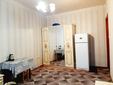 Купить двухкомнатную квартиру с евроремонтом на улице Парковая в Петергофе - изображение 25