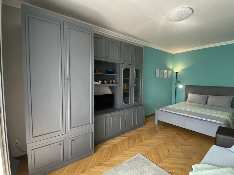 30 м², 1-комнатная квартира 2 000 ₽ в сутки - изображение 1
