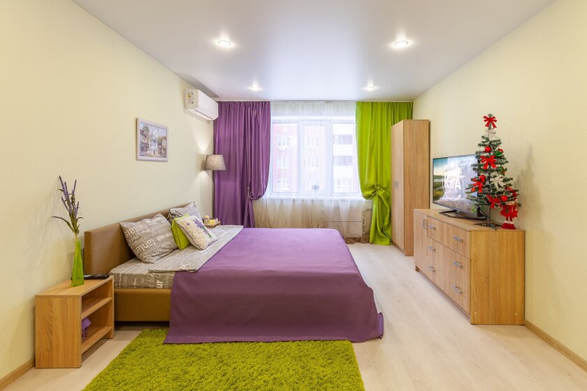 51,1 м², 2-комнатная квартира 2 400 ₽ в сутки - изображение 55