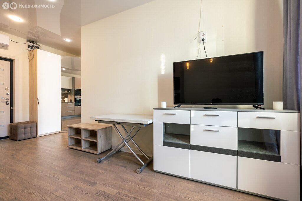 Снять (посуточно) 2-комнатную квартиру 36 м² по адресу деревня ...