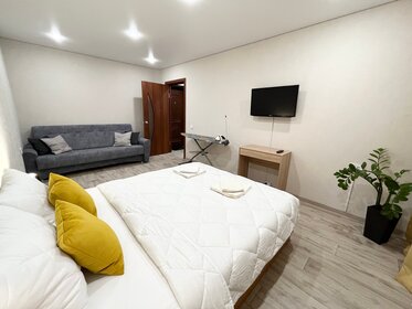 36 м², 1-комнатная квартира 2 400 ₽ в сутки - изображение 25