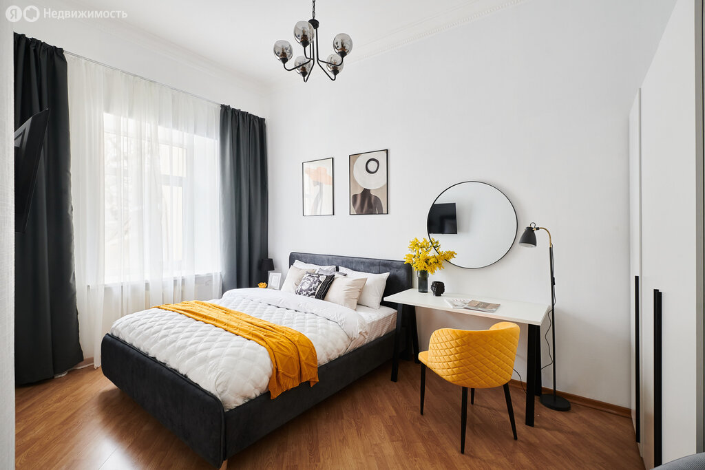 Снять (посуточно) 3-комнатную квартиру 60 м² по адресу Москва, Брюсов ...