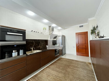 Купить однокомнатную квартиру с лоджией в GloraX Заневский в Санкт-Петербурге и ЛО - изображение 41