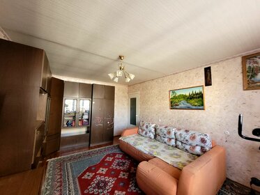 Купить квартиру с балконом и в многоэтажном доме в Парголово - изображение 16