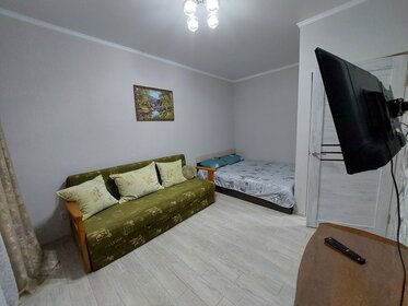 32 м², 1-комнатная квартира 1 800 ₽ в сутки - изображение 56