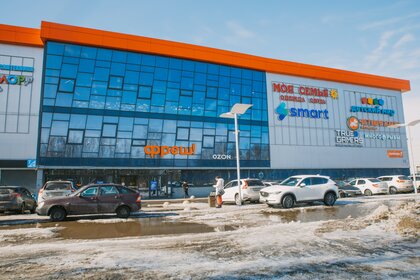 566 м², торговое помещение 311 300 ₽ в месяц - изображение 12