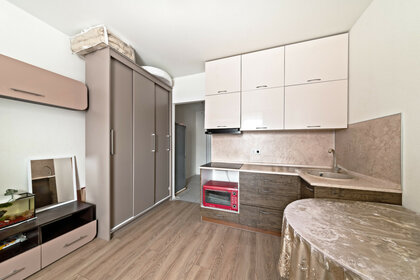 Купить трехкомнатную квартиру площадью 120 кв.м. в Саратове - изображение 26