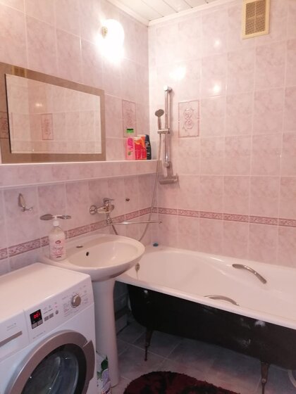 44 м², 1-комнатная квартира 2 990 ₽ в сутки - изображение 82