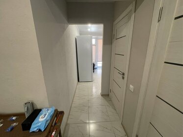 Купить однокомнатную квартиру без отделки или требует ремонта в Когалыме - изображение 30