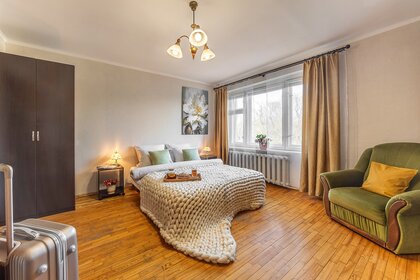 50 м², 2-комнатная квартира 2 600 ₽ в сутки - изображение 81