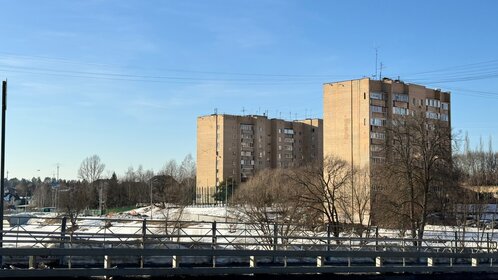 Купить квартиру рядом с парком на улице Кулакова в Москве - изображение 1