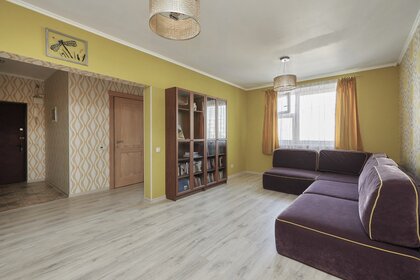 Купить трехкомнатную квартиру на вторичном рынке у метро Звенигородская (фиолетовая ветка) в Санкт-Петербурге и ЛО - изображение 36