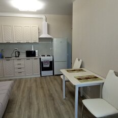 Квартира 43 м², 1-комнатная - изображение 2