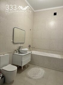 Купить квартиру с высокими потолками у метро Нарвская (красная ветка) в Санкт-Петербурге и ЛО - изображение 2