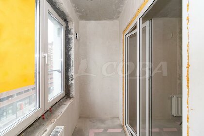 Снять трехкомнатную квартиру с высокими потолками на улице Спиридоновка в Москве - изображение 34