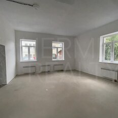 210 м², торговое помещение - изображение 1