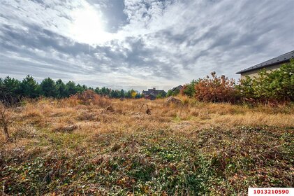 Купить квартиру с раздельным санузлом и с большой кухней в Усть-Лабинске - изображение 1