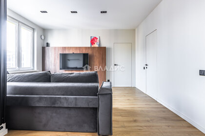 Купить квартиру с евроремонтом и с мебелью в Мурино - изображение 19