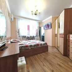 Квартира 42 м², 1-комнатная - изображение 1