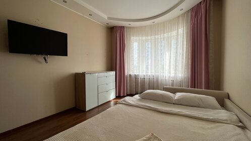 30 м², 1-комнатная квартира 3 200 ₽ в сутки - изображение 96