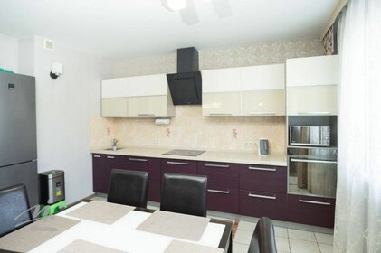 Снять квартиру с высокими потолками в Брянске - изображение 2