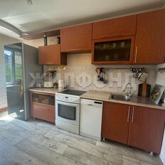 Квартира 92 м², 4-комнатная - изображение 1