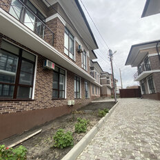 таунхаус + 1,2 сотки, участок - изображение 3