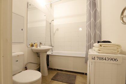 27 м², квартира-студия 2 700 ₽ в сутки - изображение 21