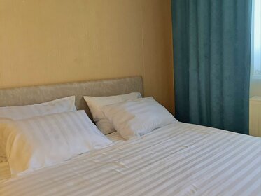 32 м², квартира-студия 3 800 ₽ в сутки - изображение 98