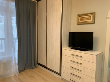 12 м², квартира-студия 2 200 ₽ в сутки - изображение 22