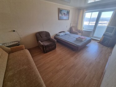 56 м², 2-комнатная квартира 1 200 ₽ в сутки - изображение 40