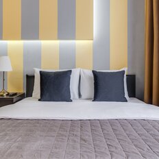 Квартира 42 м², 1-комнатная - изображение 1