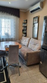Купить трехкомнатную квартиру с отделкой в Альметьевске - изображение 1