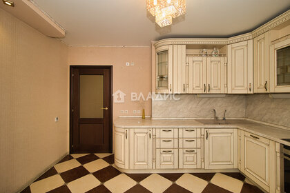Купить квартиру в сталинке в Ростове-на-Дону - изображение 34