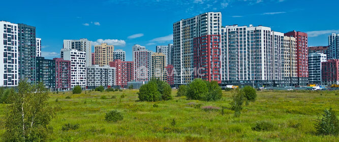 Купить трехкомнатную квартиру до 2,5 млн рублей в Краснодарском крае - изображение 17