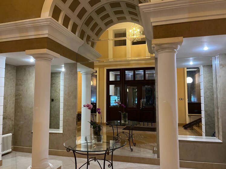 176 м², 3-комнатная квартира 255 000 ₽ в месяц - изображение 48