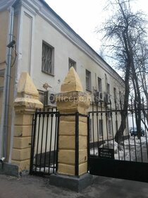 Купить квартиру рядом с метро и с лоджией в Москве - изображение 10